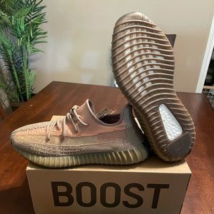 Yeezy 350 boost V2 “Sand Taupe”